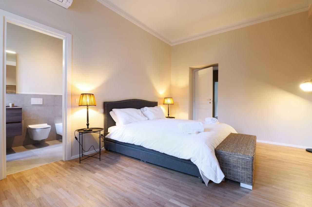 Luxury San Babila Apartment Milano Ngoại thất bức ảnh