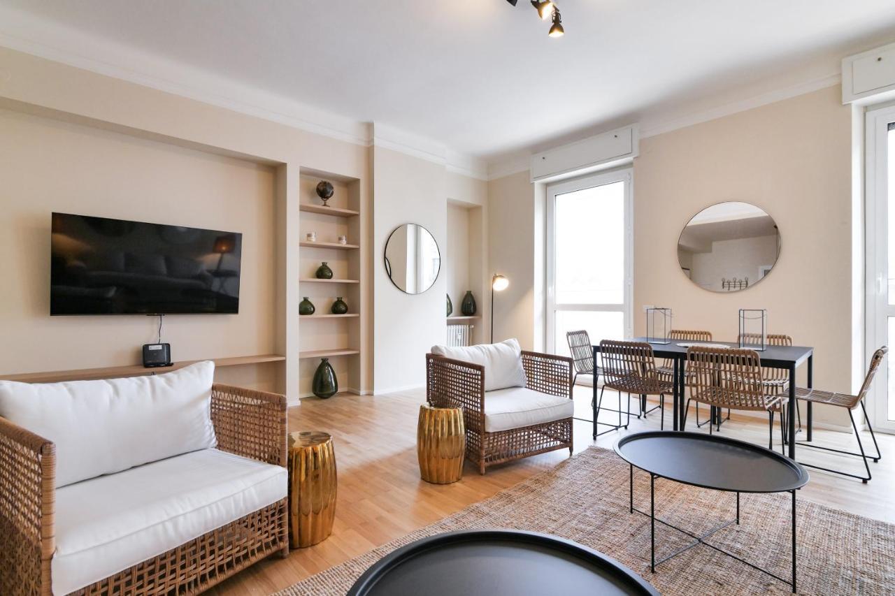 Luxury San Babila Apartment Milano Ngoại thất bức ảnh